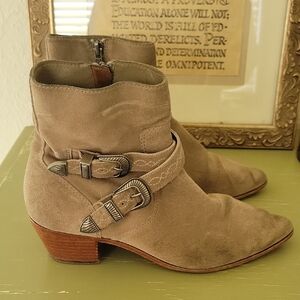 Women's Suede Ankle Ash Boots